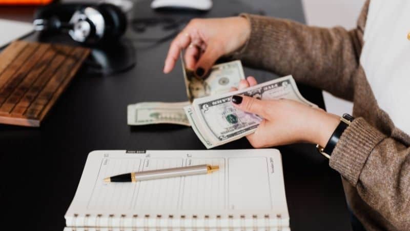 How Much Does Hobby Lobby Pay In 2022 Full Guide How Much Does Hobby Lobby Pay In 2022 Full Guide