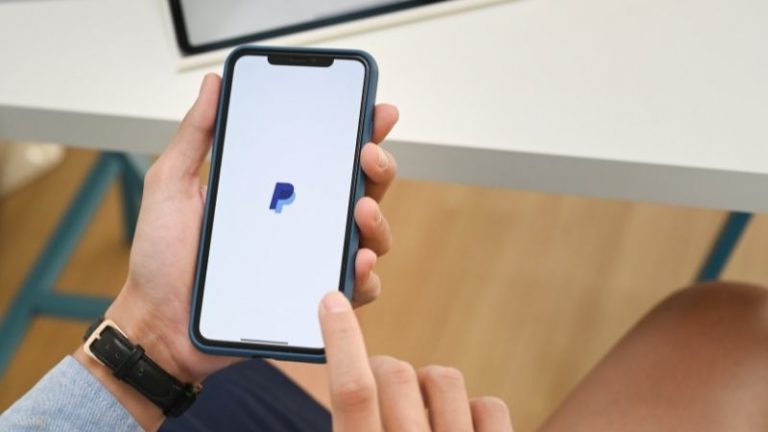 Should I Call PayPal If I Receive an Error Resolution Notice?