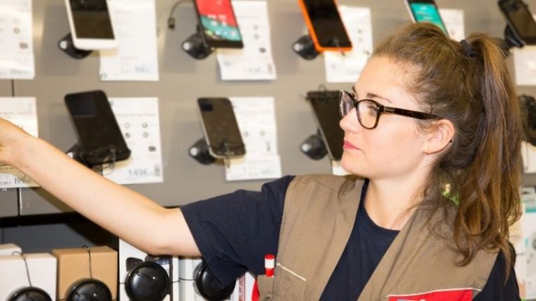 Buying Phones From Costco Vs Verizon 2023 Which Is Cheaper Buying Phones From Costco Vs Verizon 2023 Which Is Cheaper