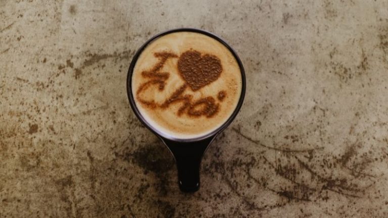 Does Starbucks Chai Tea Contain Caffeine In 2023 Full Guide 